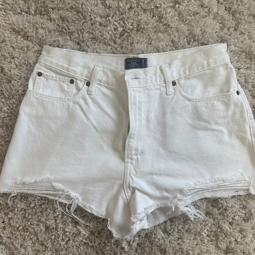 Abercombie & Fitch Annie High Rise Short